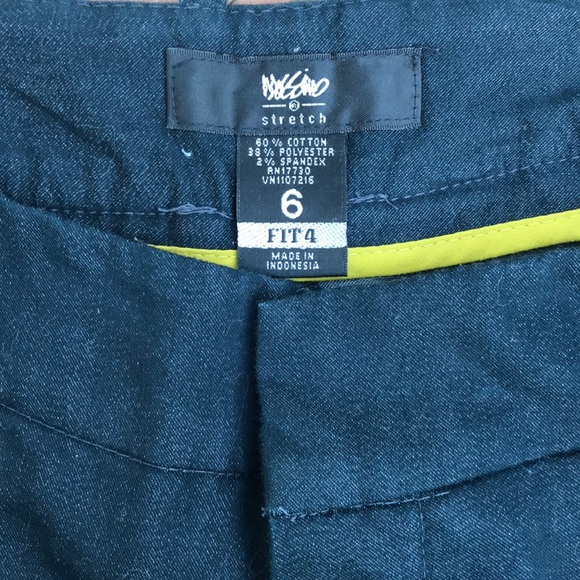 Stretch Capris - Picture 3 of 3